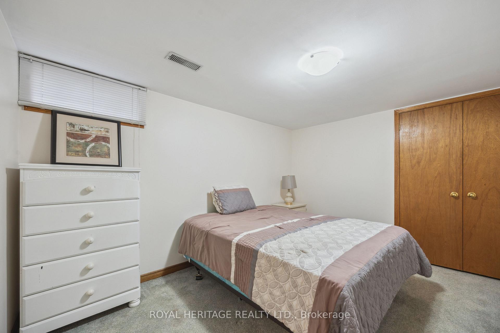 Photo 24 of 963 Timmins Gardens, Pickering, Bay Ridges — HOMEH