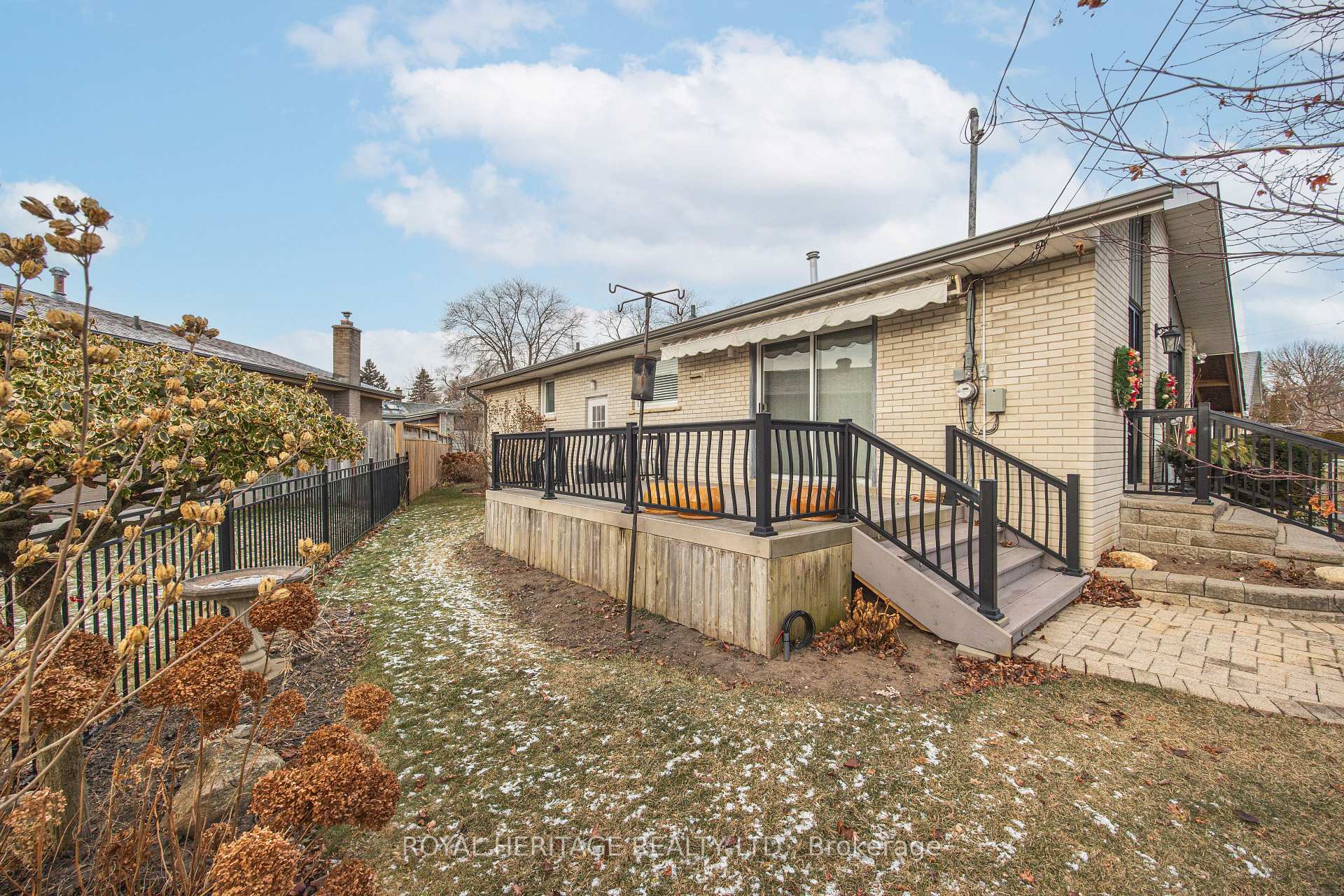 Photo 29 of 963 Timmins Gardens, Pickering, Bay Ridges — HOMEH