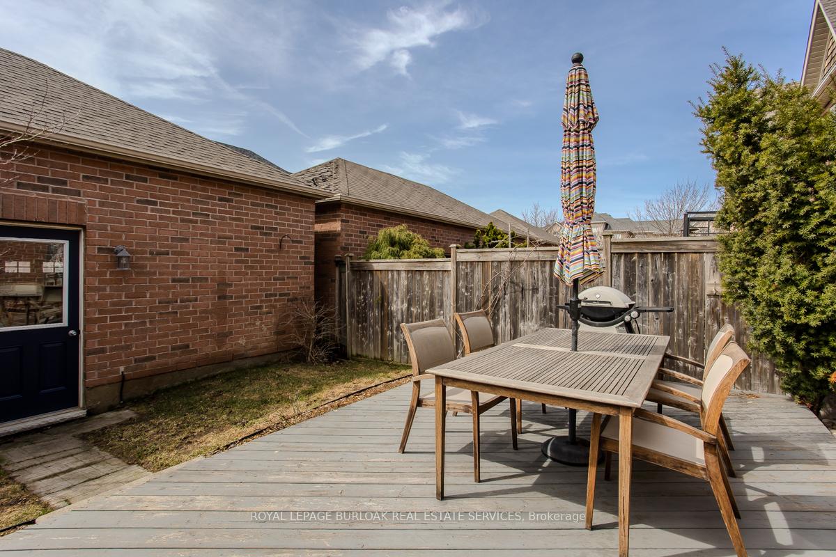 Photo 8 of 186 Springstead Avenue, Hamilton, Winona Park — HOMEH