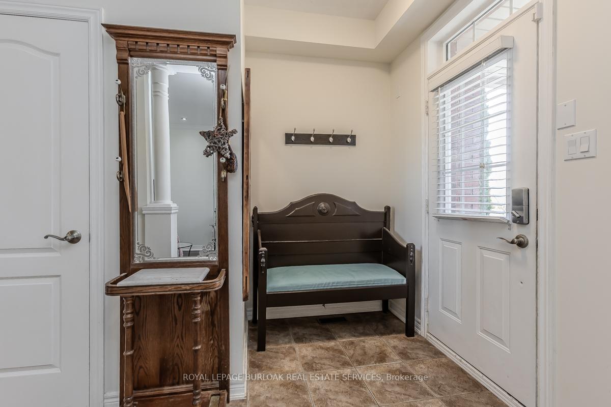 Photo 3 of 186 Springstead Avenue, Hamilton, Winona Park — HOMEH