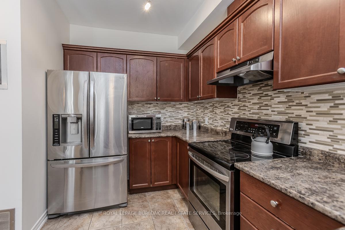 Photo 17 of 186 Springstead Avenue, Hamilton, Winona Park — HOMEH