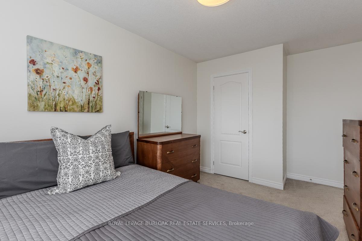 Photo 39 of 186 Springstead Avenue, Hamilton, Winona Park — HOMEH