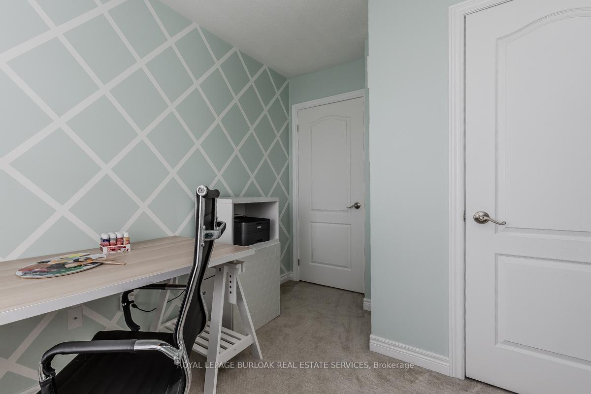 Photo 34 of 186 Springstead Avenue, Hamilton, Winona Park — HOMEH
