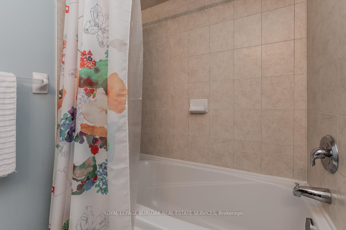 Photo 38 of 186 Springstead Avenue, Hamilton, Winona Park — HOMEH