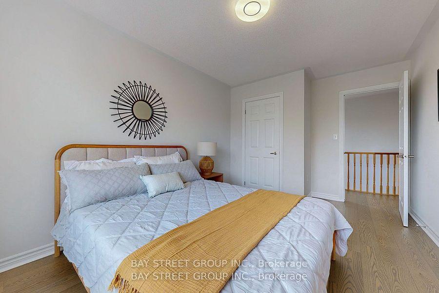 Photo 17 of 33 Storybook Crescent, Markham, Wismer — HOMEH