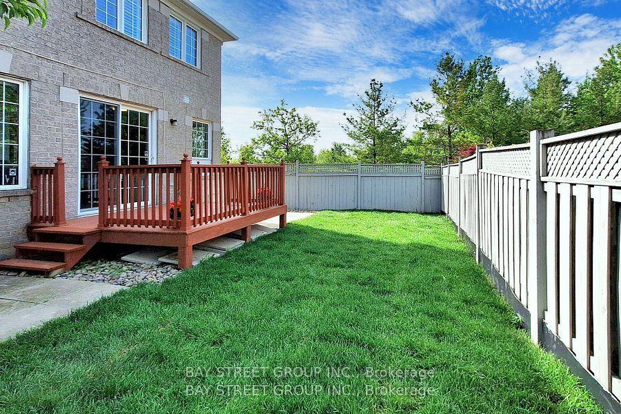 Photo 30 of 33 Storybook Crescent, Markham, Wismer — HOMEH