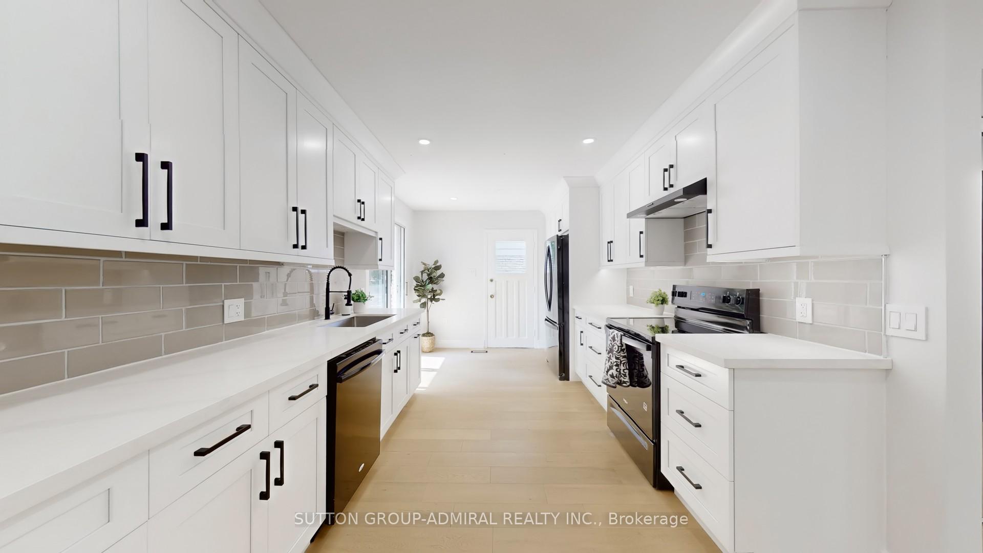 Photo 8 of 182 bayview fairways Drive, Markham, Bayview Fairway-Bayview Country Club Estates — HOMEH