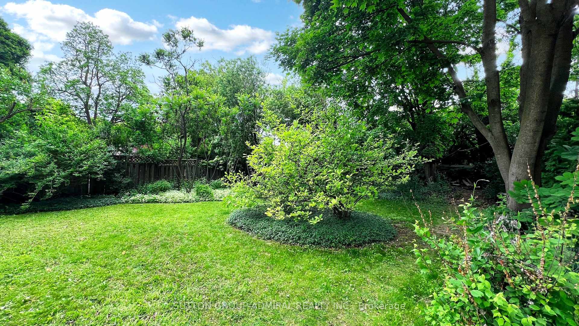 Photo 38 of 182 bayview fairways Drive, Markham, Bayview Fairway-Bayview Country Club Estates — HOMEH