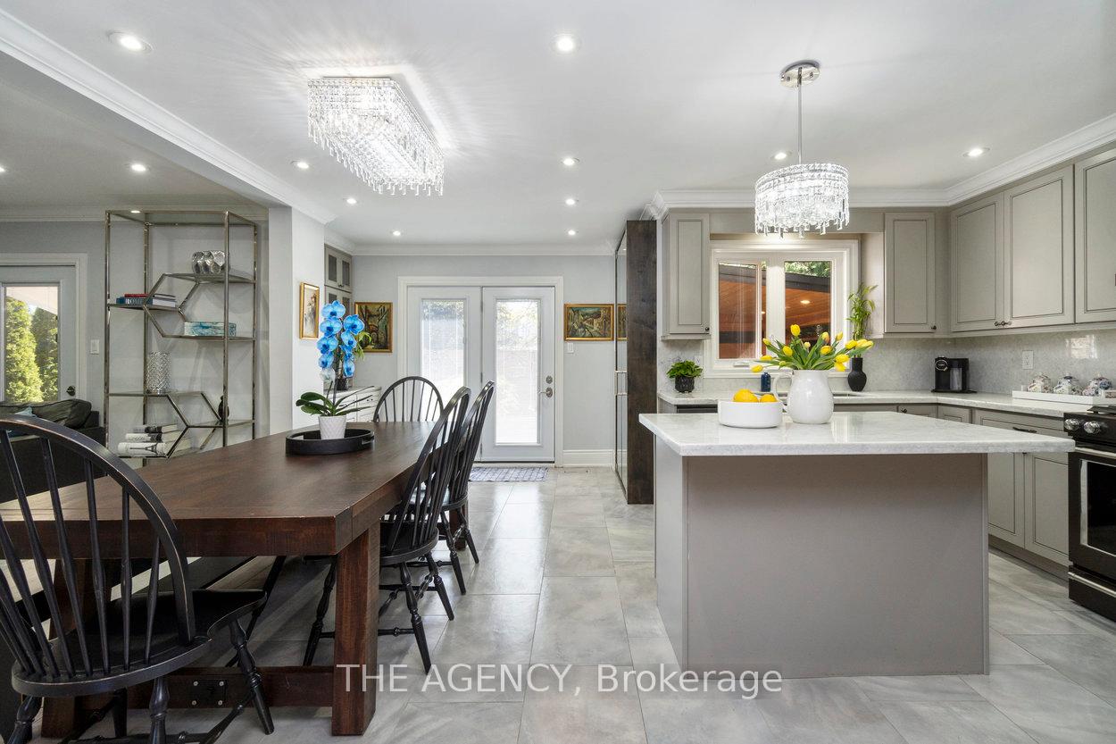 Photo 8 of 39 Savoy Crescent, Vaughan, Beverley Glen — HOMEH
