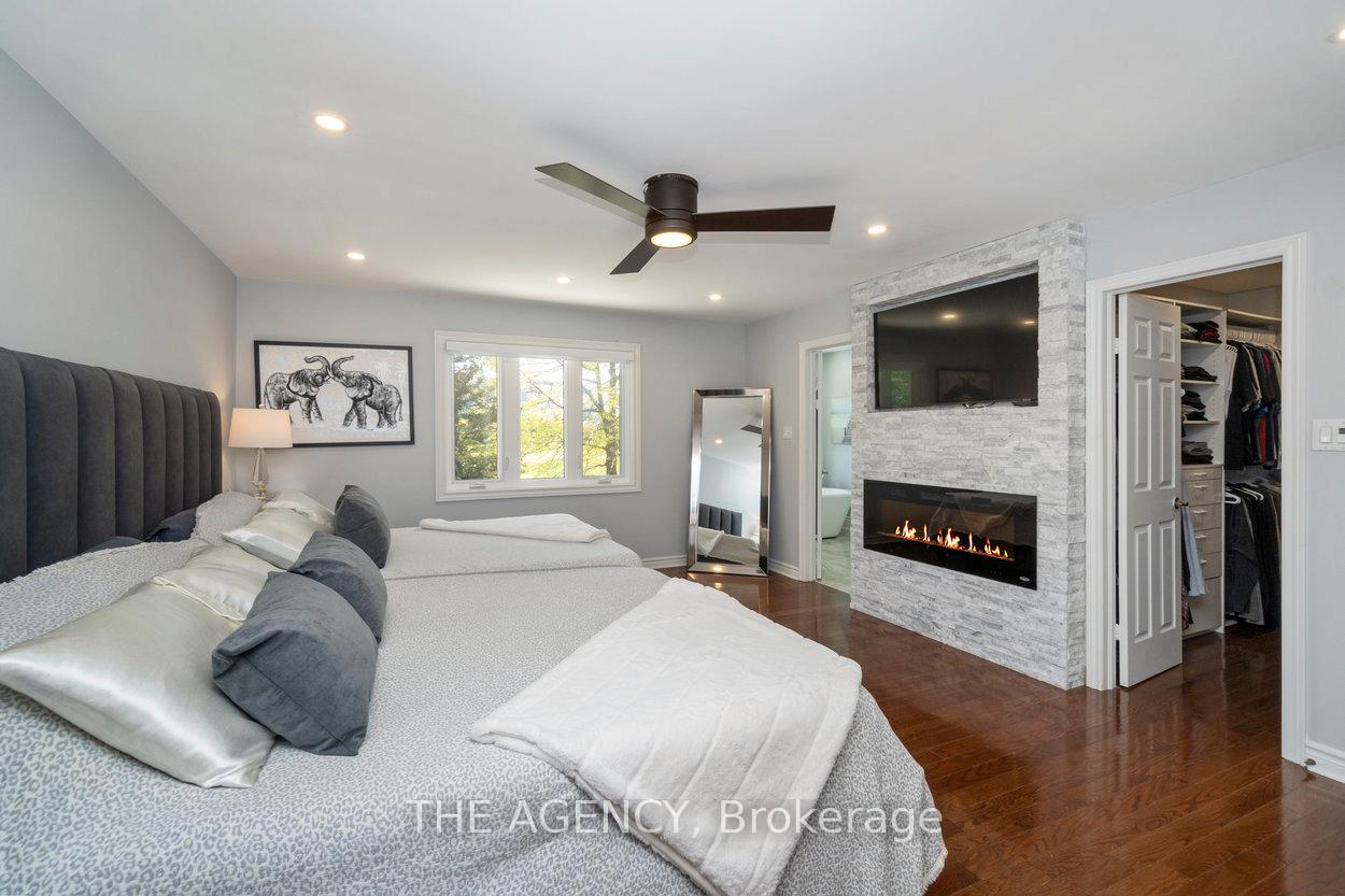 Photo 15 of 39 Savoy Crescent, Vaughan, Beverley Glen — HOMEH