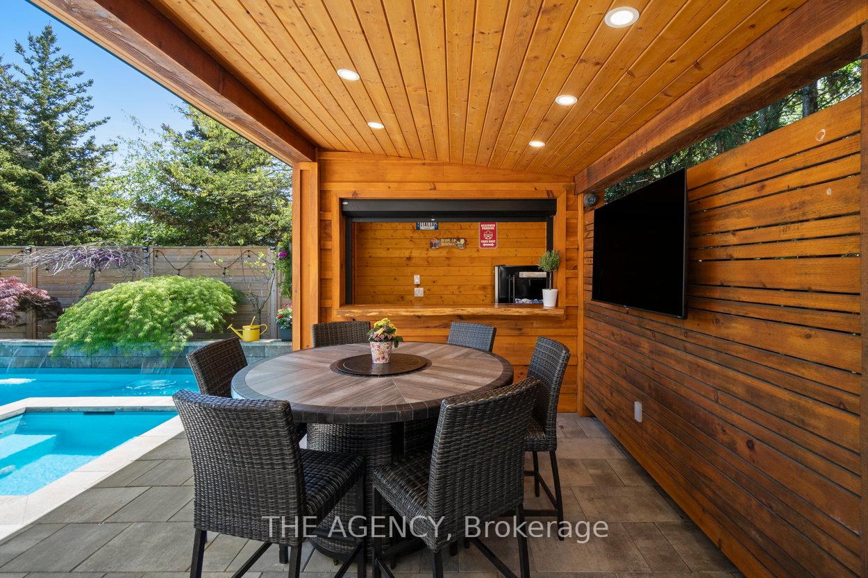 Photo 34 of 39 Savoy Crescent, Vaughan, Beverley Glen — HOMEH