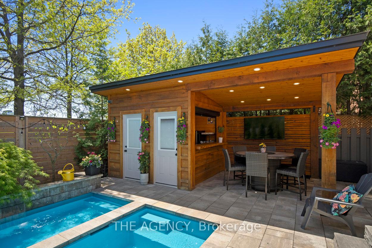 Photo 38 of 39 Savoy Crescent, Vaughan, Beverley Glen — HOMEH