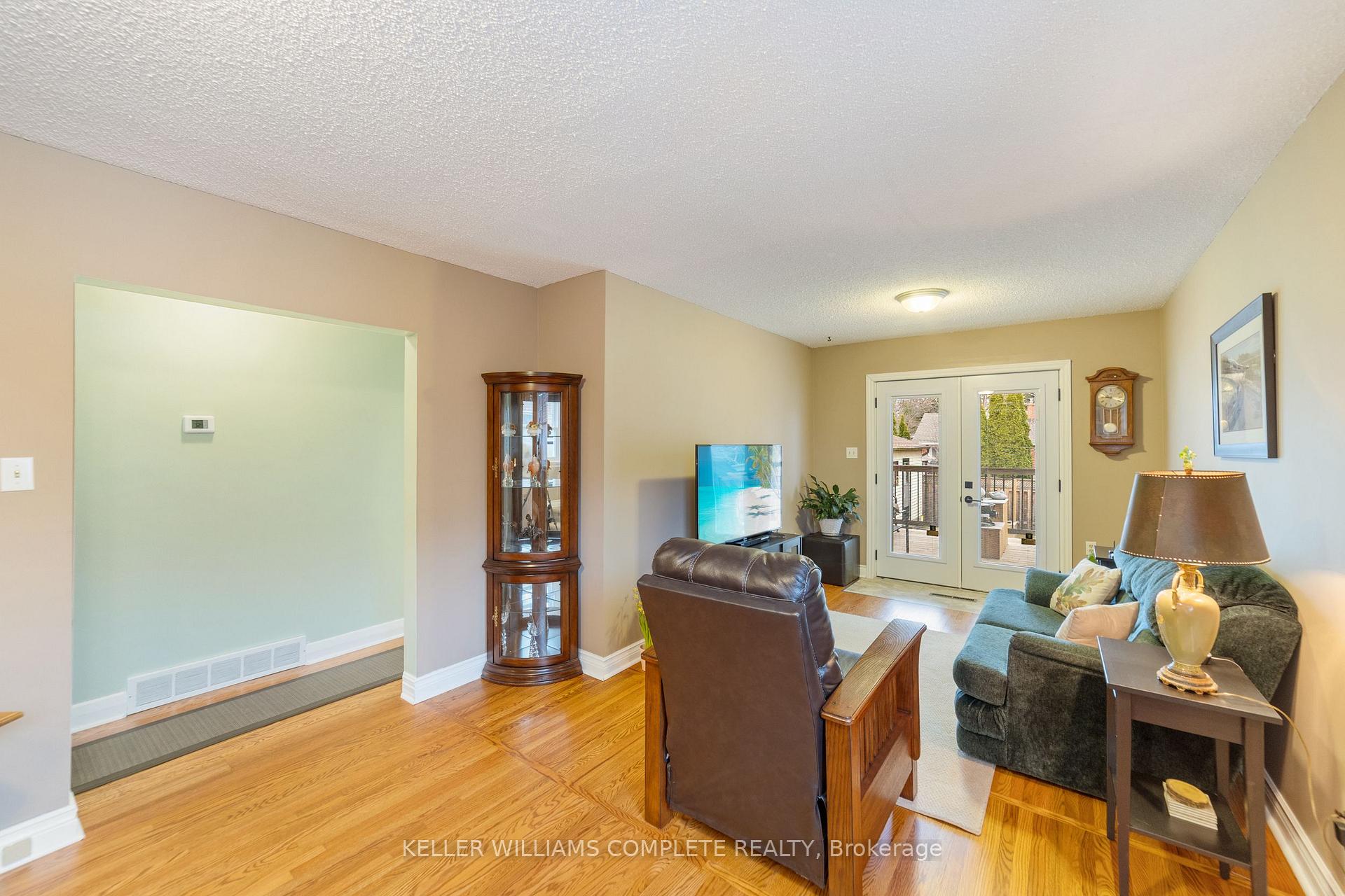 Photo 17 of 150 West 24th Street, Hamilton, Westcliffe — HOMEH