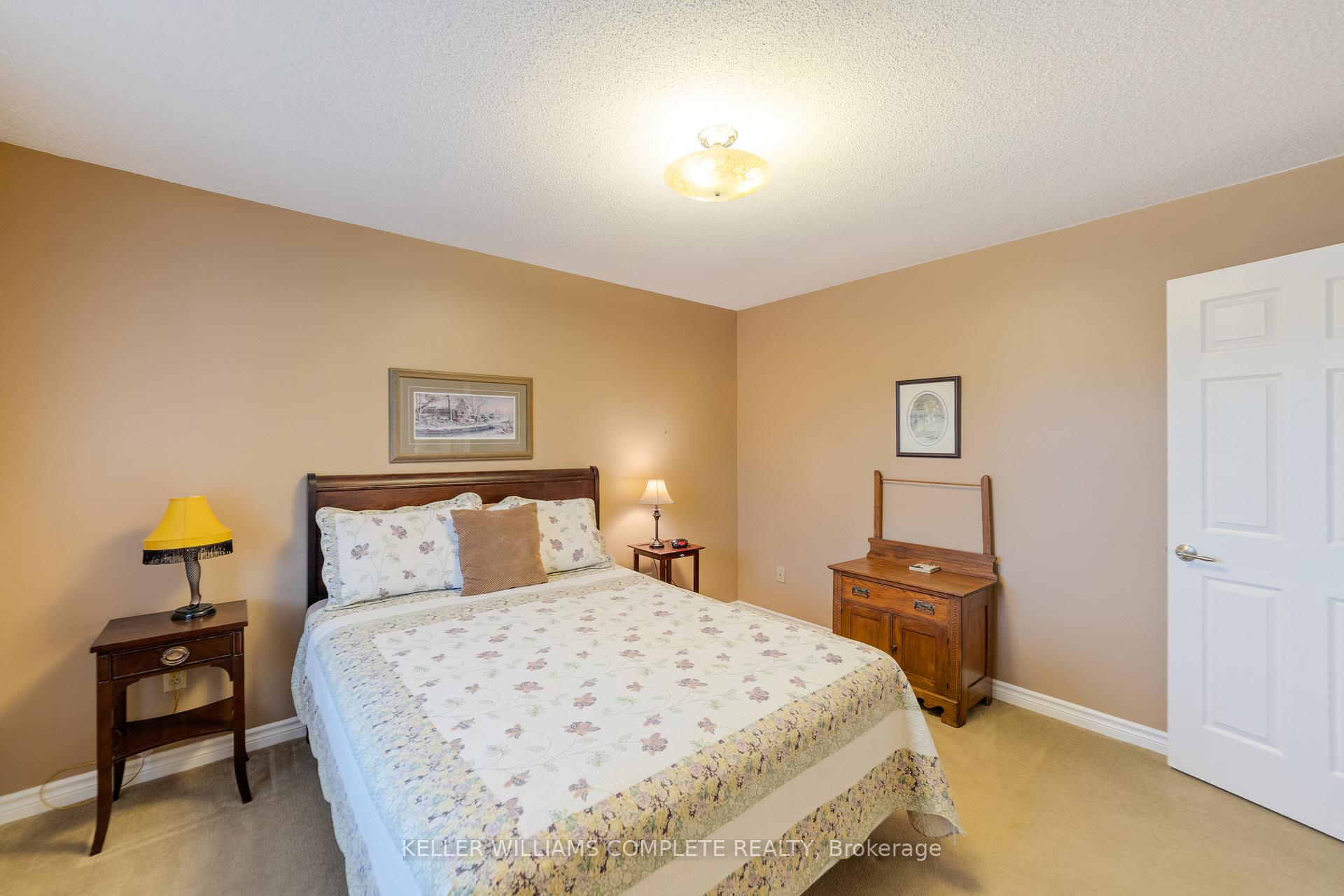 Photo 16 of 150 West 24th Street, Hamilton, Westcliffe — HOMEH