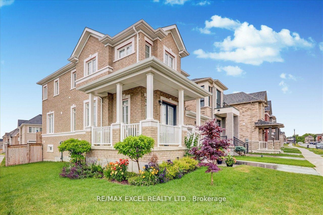 Photo 5 of 1063 Skyridge Boulevard, Pickering, Rural Pickering — HOMEH