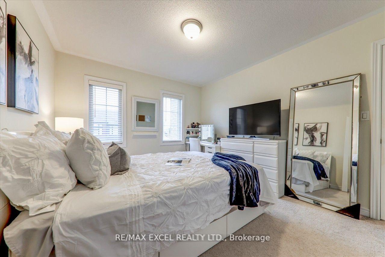 Photo 30 of 1063 Skyridge Boulevard, Pickering, Rural Pickering — HOMEH