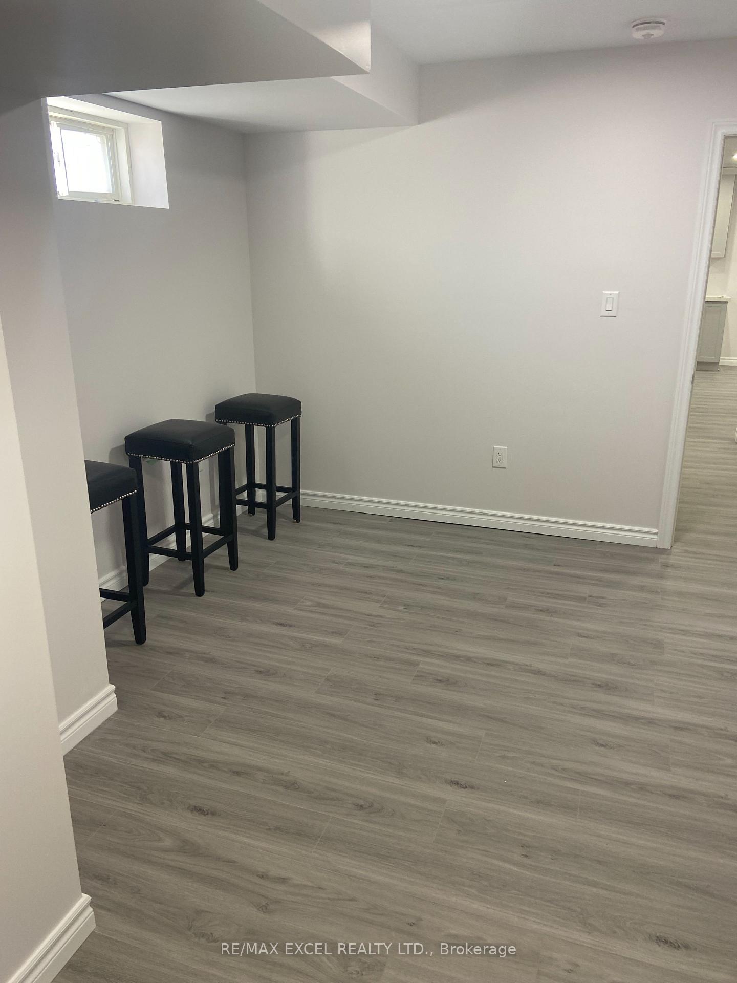 Photo 33 of 1063 Skyridge Boulevard, Pickering, Rural Pickering — HOMEH