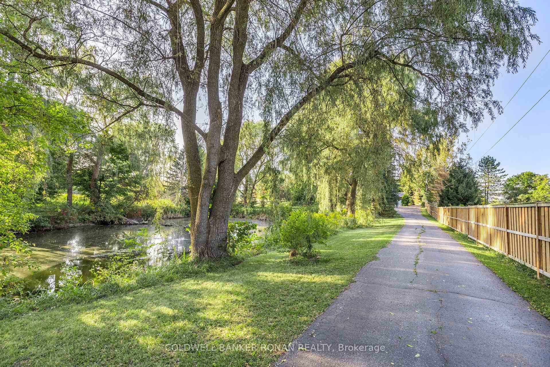 Photo 23 of 7020 6th Line, New Tecumseth, Tottenham — HOMEH