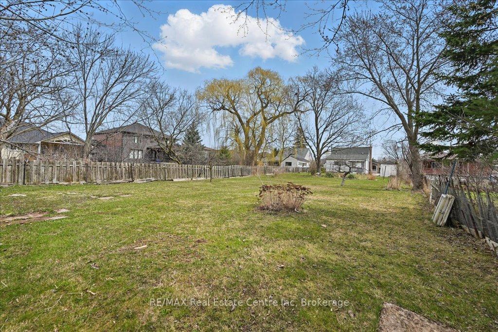Photo 4 of 267 Margaret Avenue, Hamilton, Stoney Creek — HOMEH