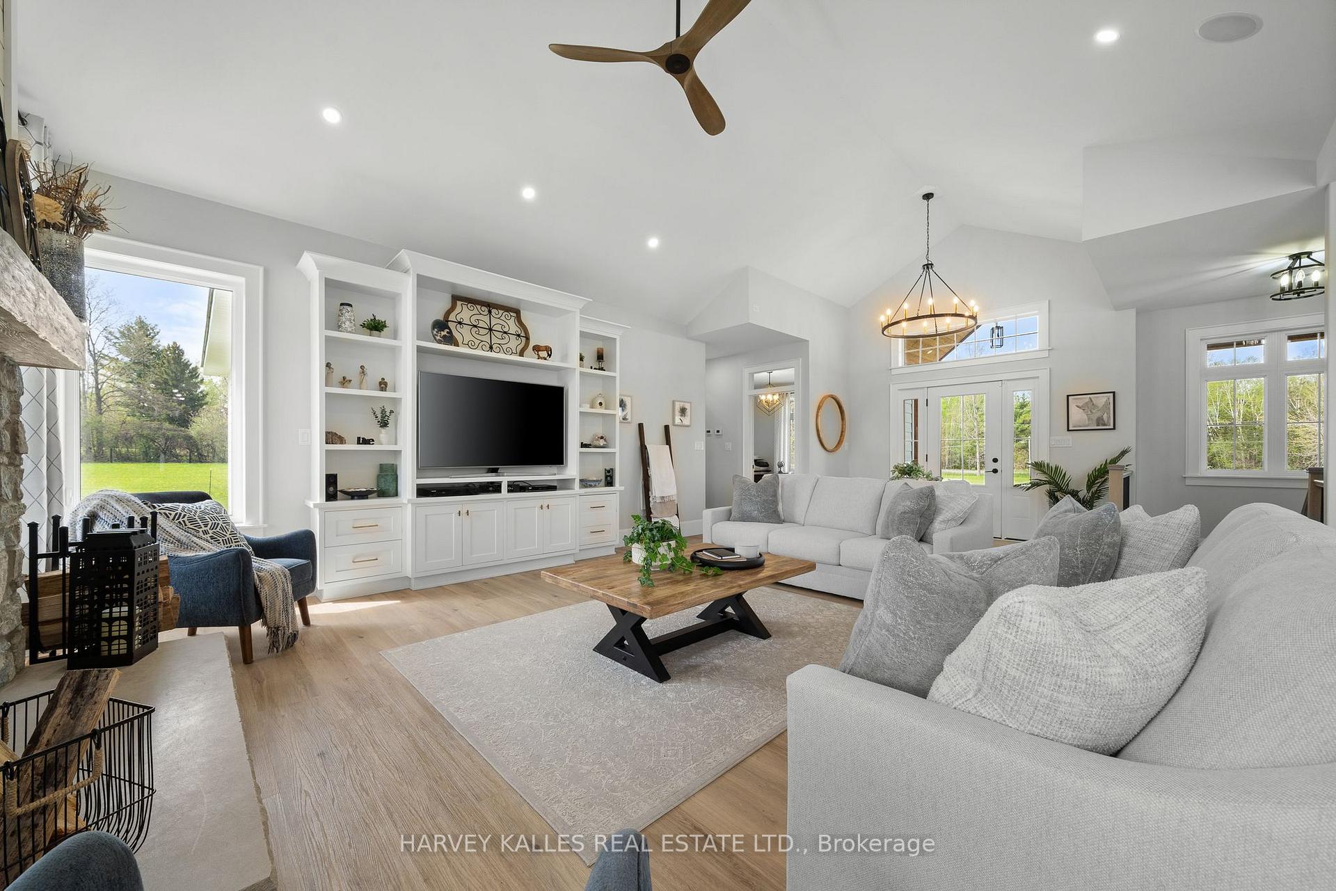 Photo 7 of 498 Mackenzie Road, Quinte West, Sidney Ward — HOMEH