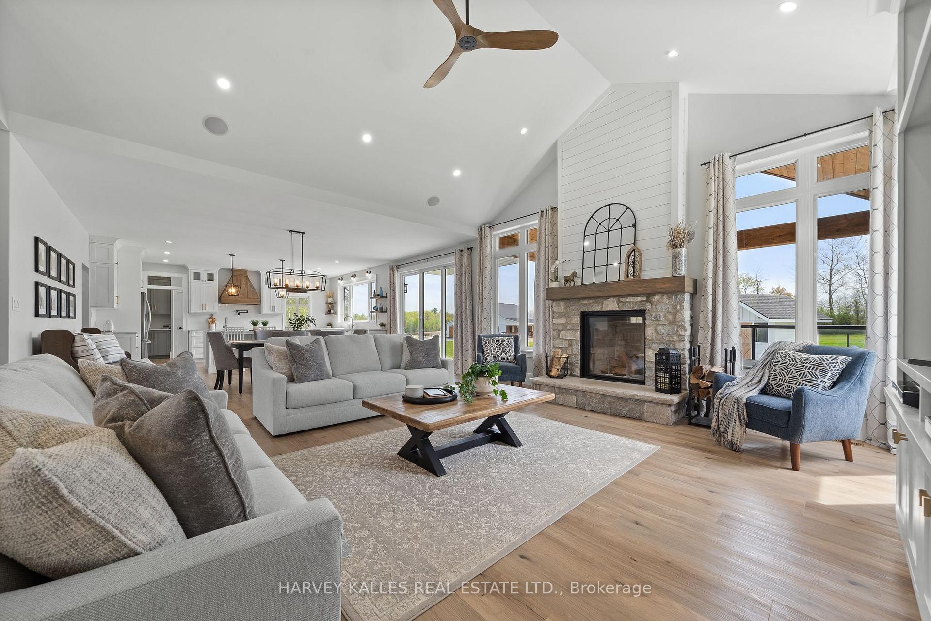Photo 5 of 498 Mackenzie Road, Quinte West, Sidney Ward — HOMEH