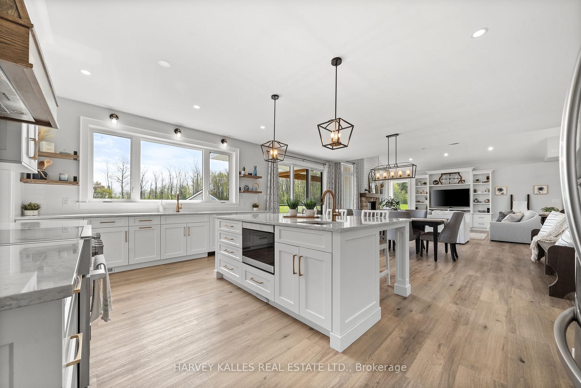 Photo 19 of 498 Mackenzie Road, Quinte West, Sidney Ward — HOMEH