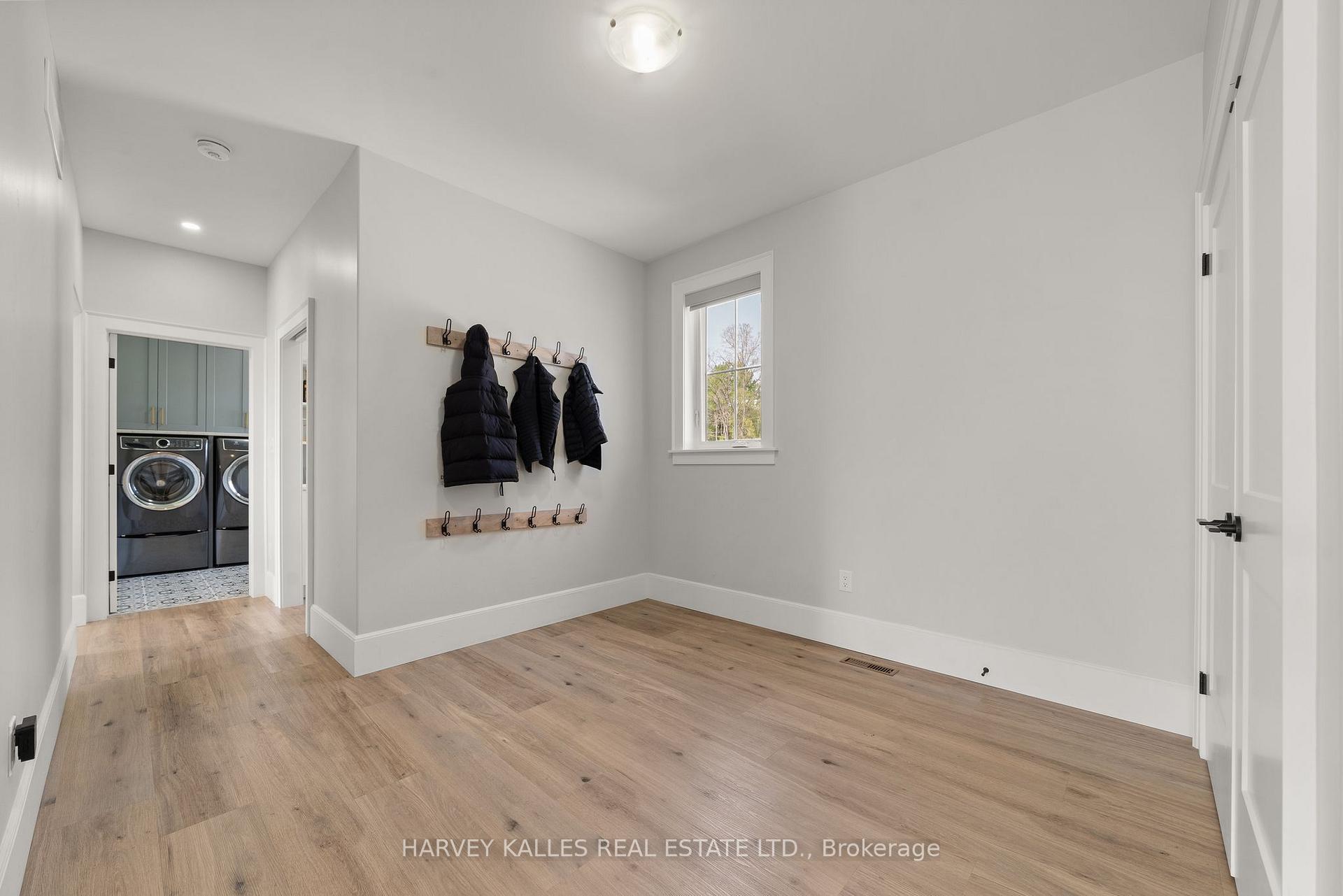 Photo 15 of 498 Mackenzie Road, Quinte West, Sidney Ward — HOMEH