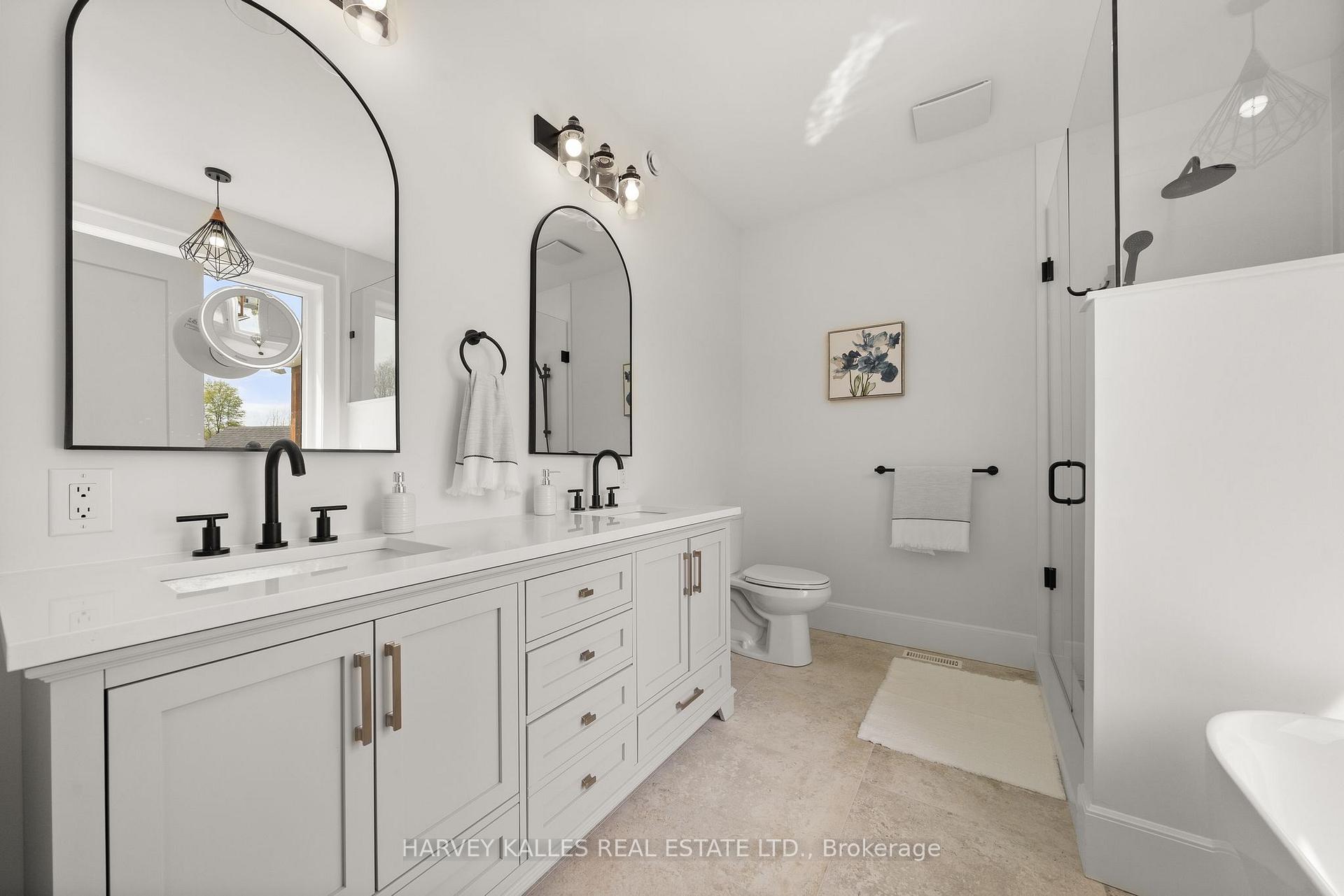 Photo 16 of 498 Mackenzie Road, Quinte West, Sidney Ward — HOMEH