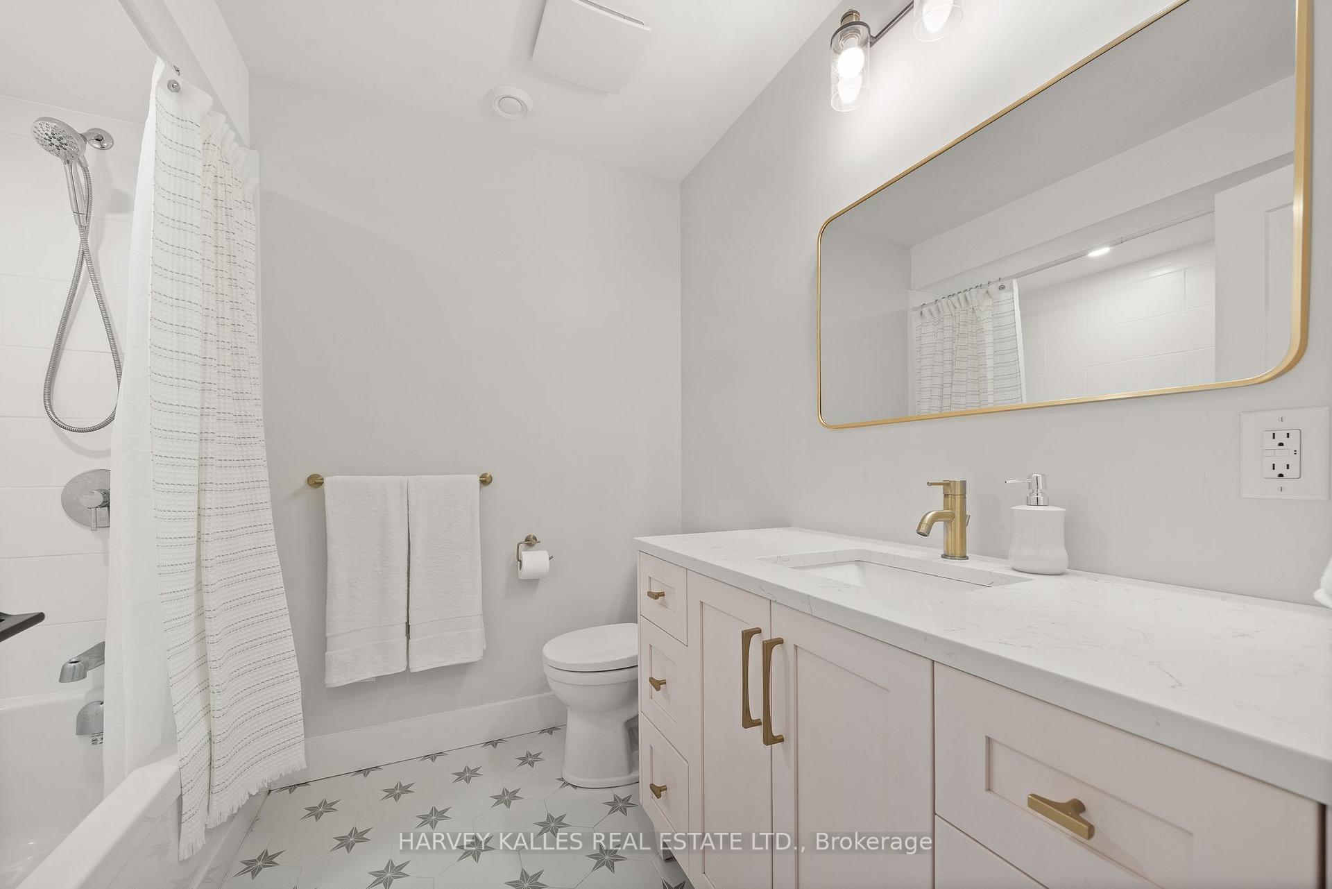 Photo 27 of 498 Mackenzie Road, Quinte West, Sidney Ward — HOMEH