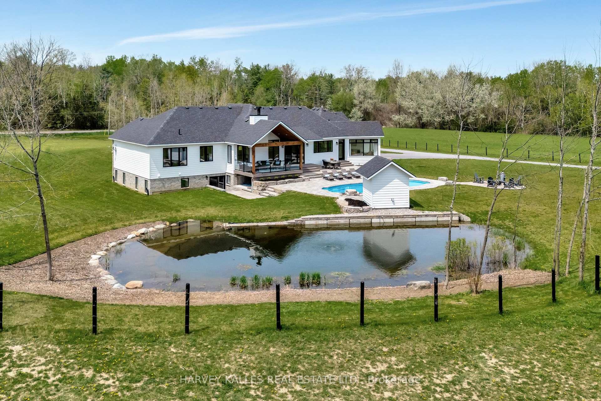 Photo 31 of 498 Mackenzie Road, Quinte West, Sidney Ward — HOMEH
