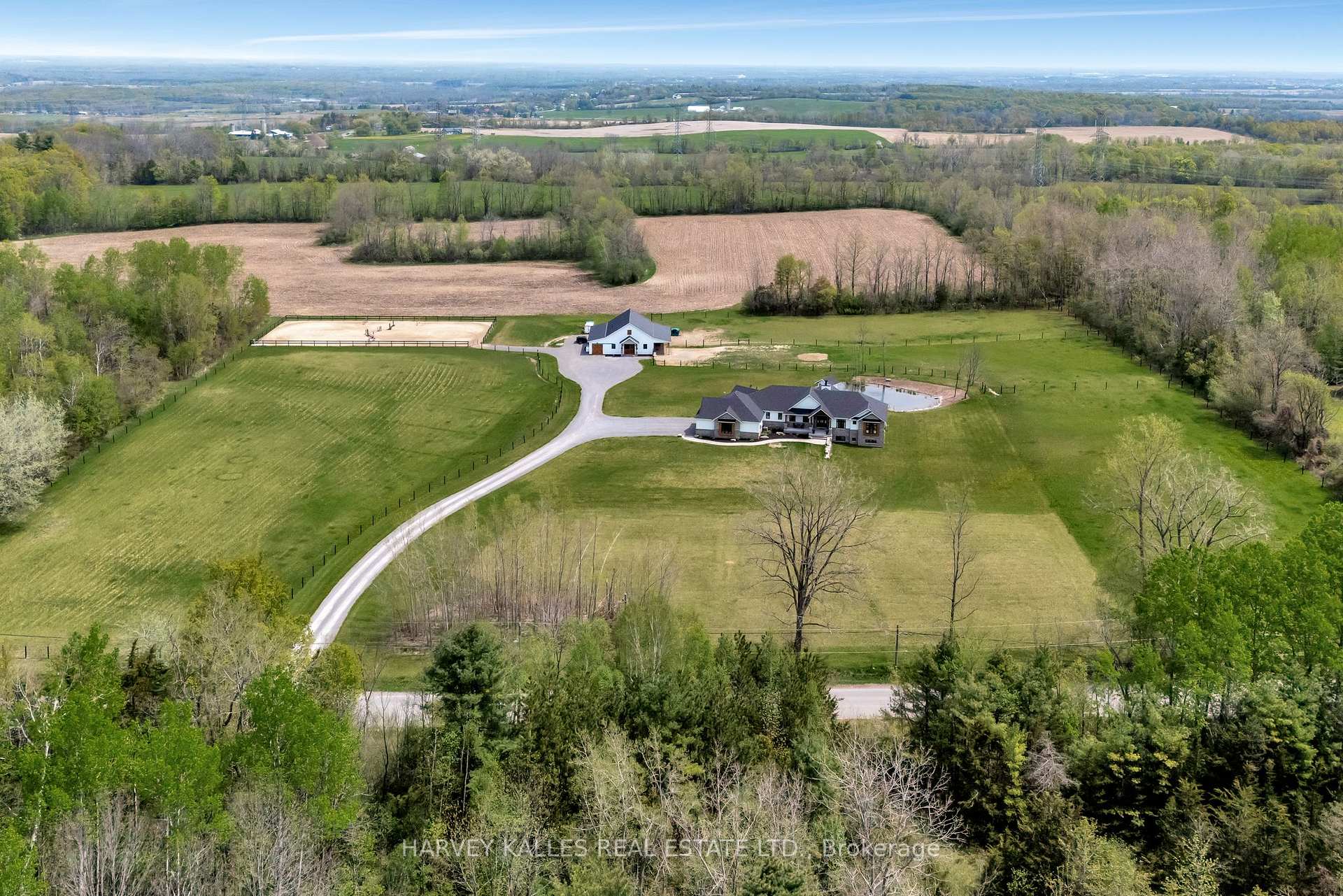 Photo 44 of 498 Mackenzie Road, Quinte West, Sidney Ward — HOMEH