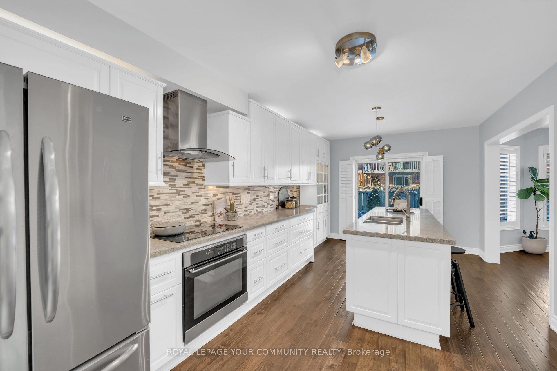Photo 9 of 28 Kildrummy Gate, Vaughan, Maple — HOMEH