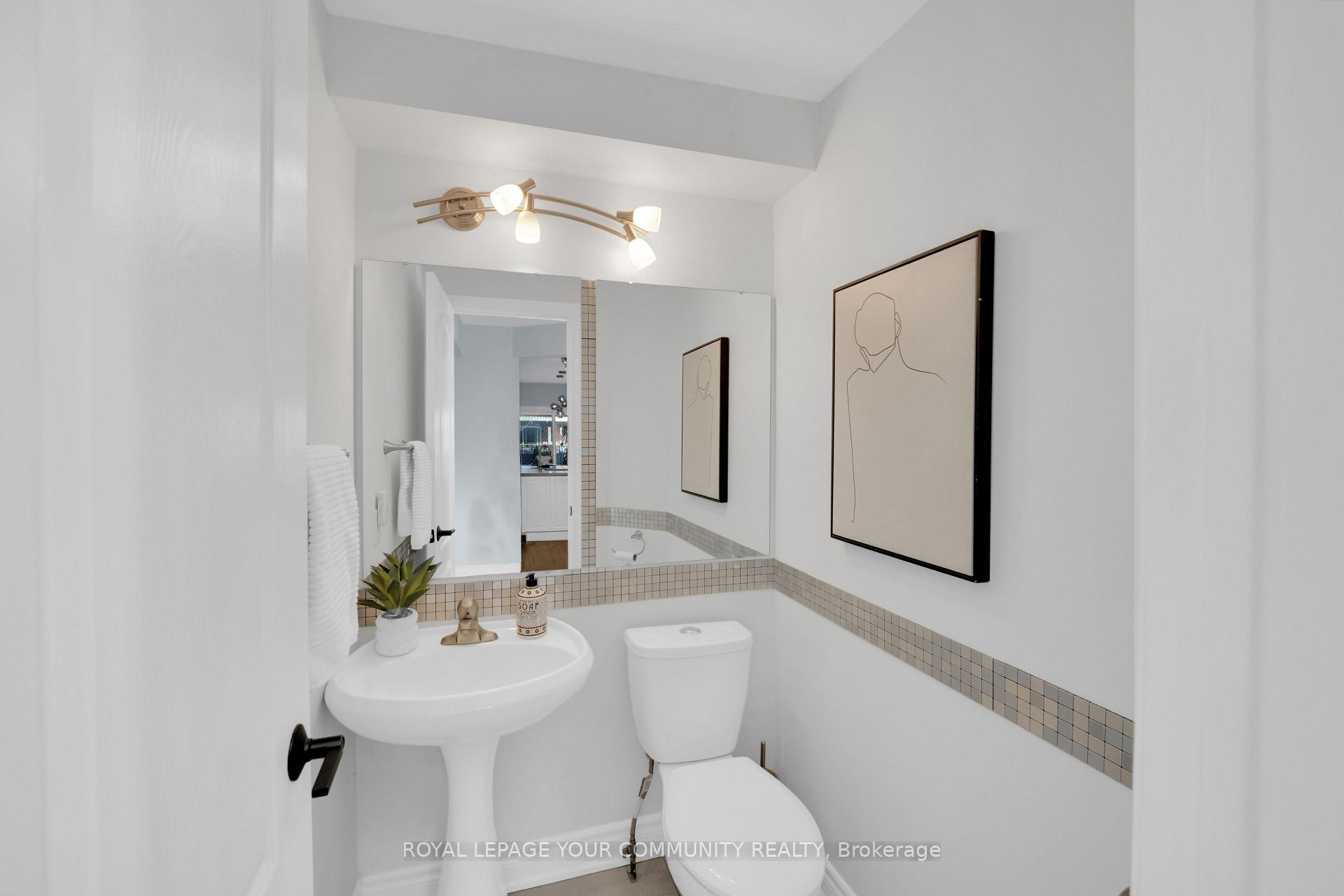 Photo 13 of 28 Kildrummy Gate, Vaughan, Maple — HOMEH