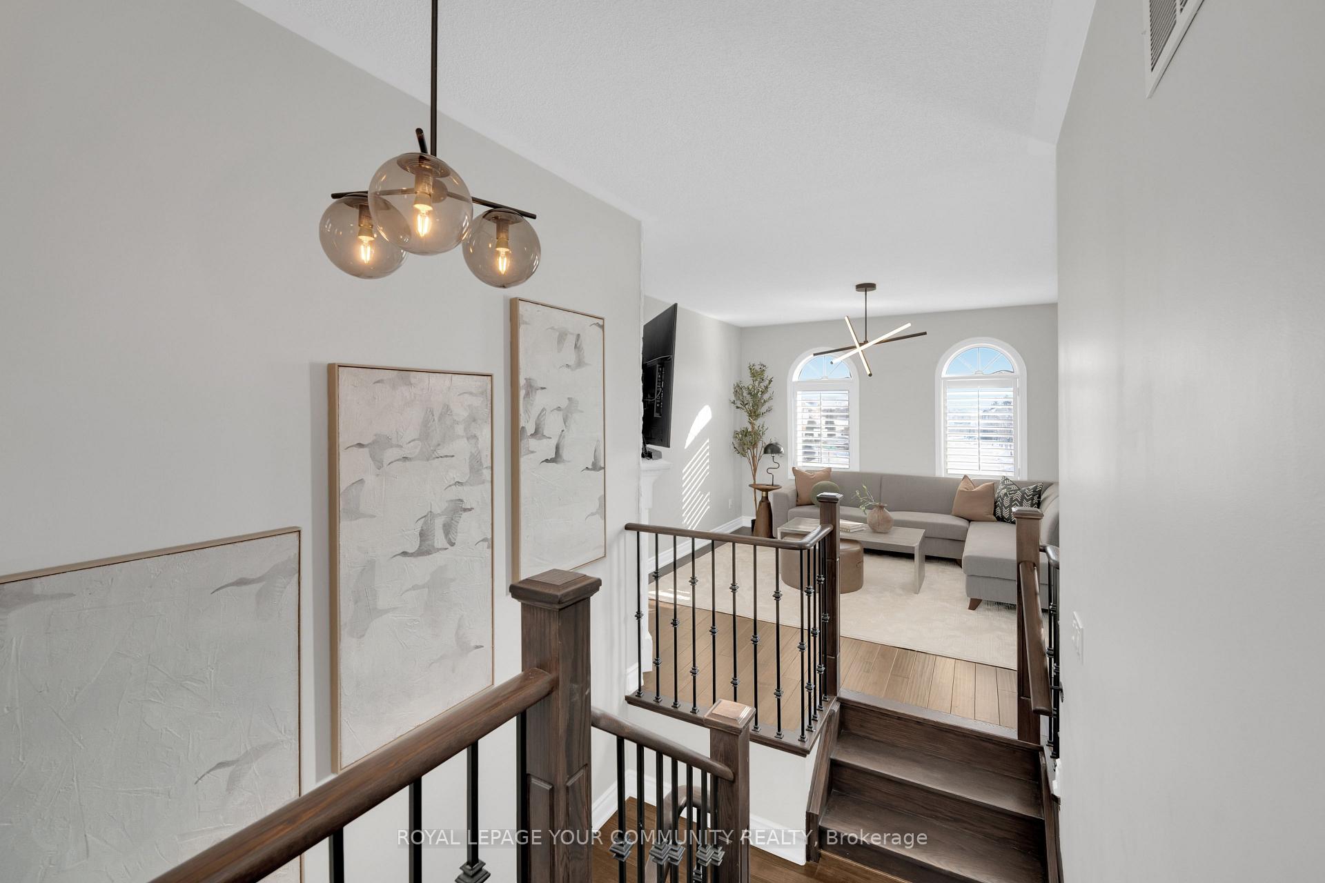 Photo 12 of 28 Kildrummy Gate, Vaughan, Maple — HOMEH