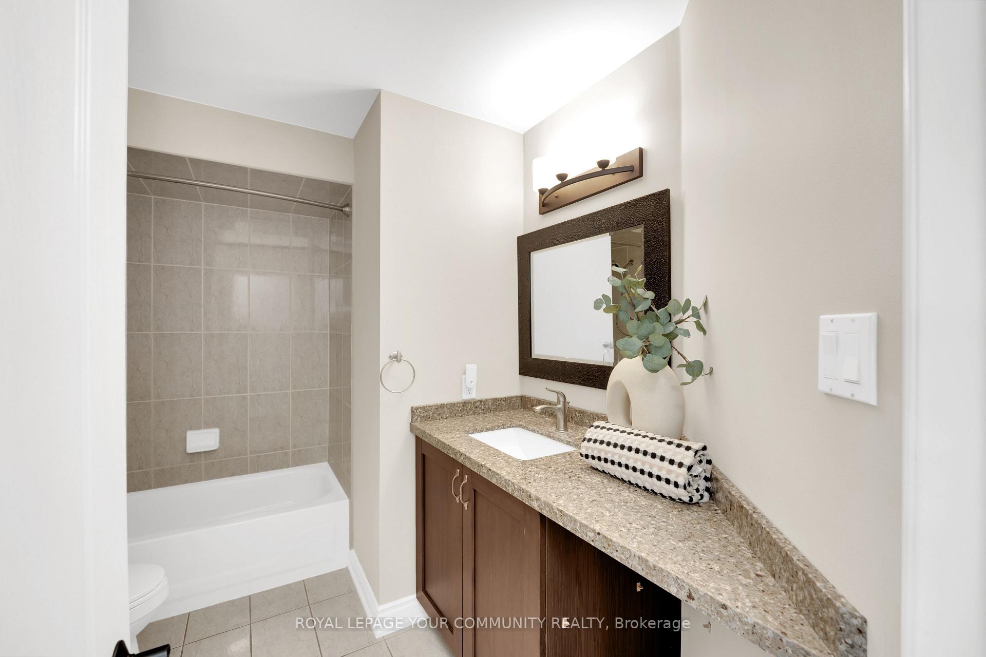 Photo 24 of 28 Kildrummy Gate, Vaughan, Maple — HOMEH