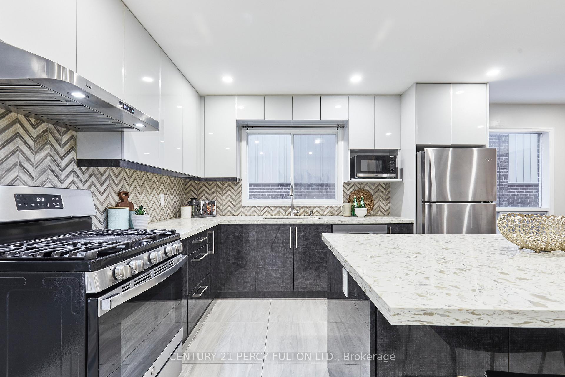 Photo 15 of 1816 Storrington Street, Pickering, Liverpool — HOMEH