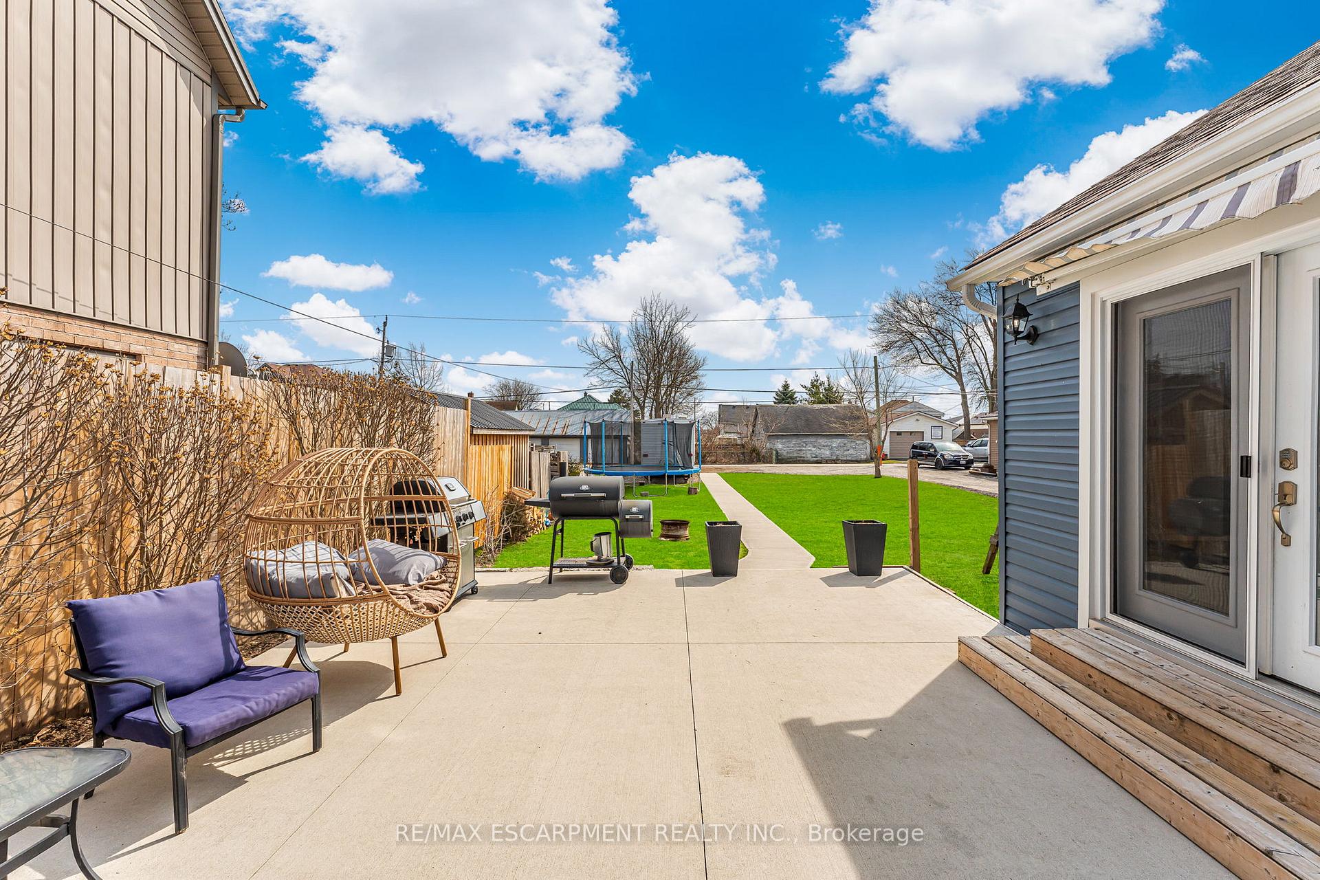 Photo 28 of 424 Broad Street E, Haldimand, Dunnville — HOMEH