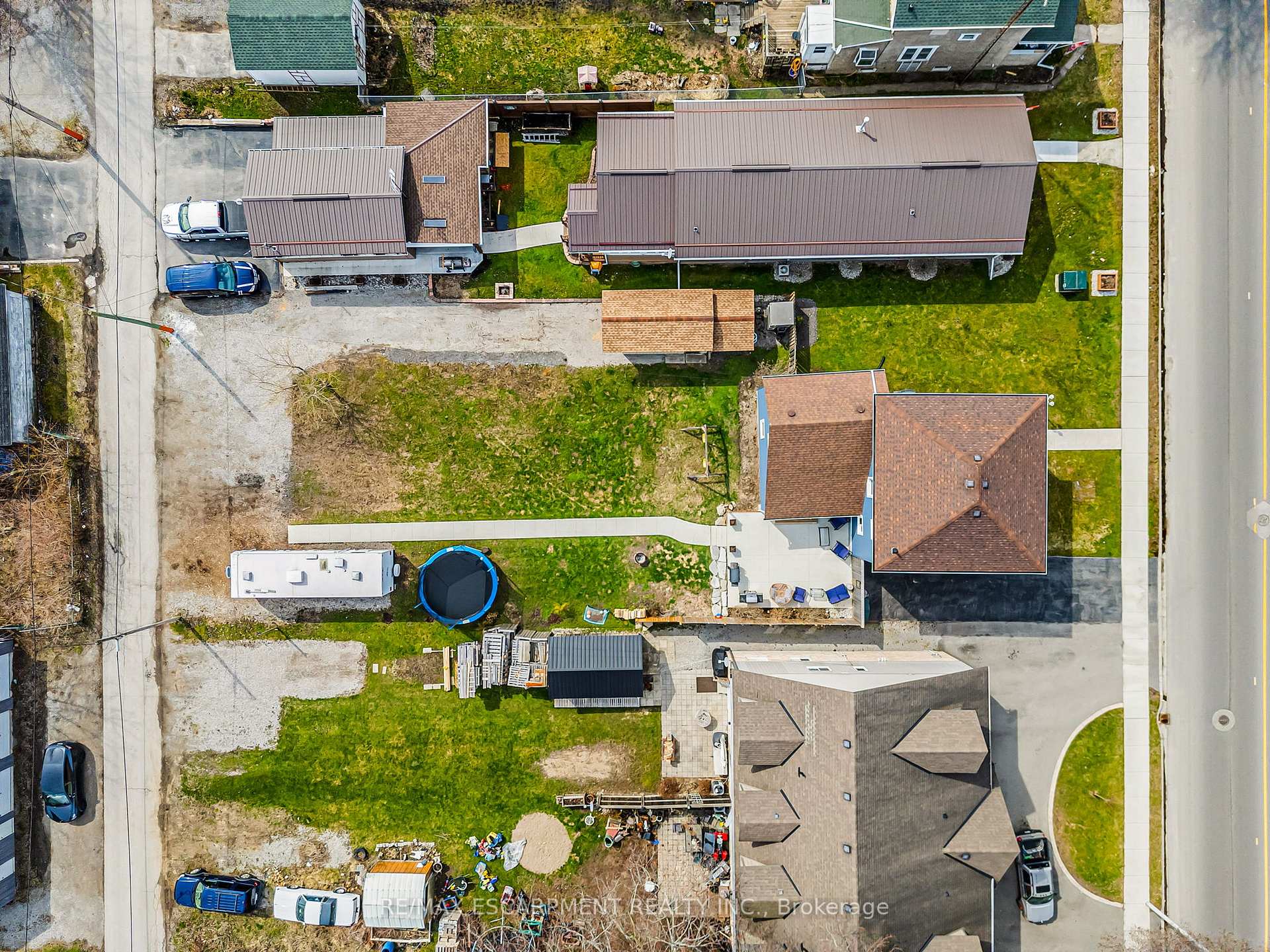 Photo 34 of 424 Broad Street E, Haldimand, Dunnville — HOMEH