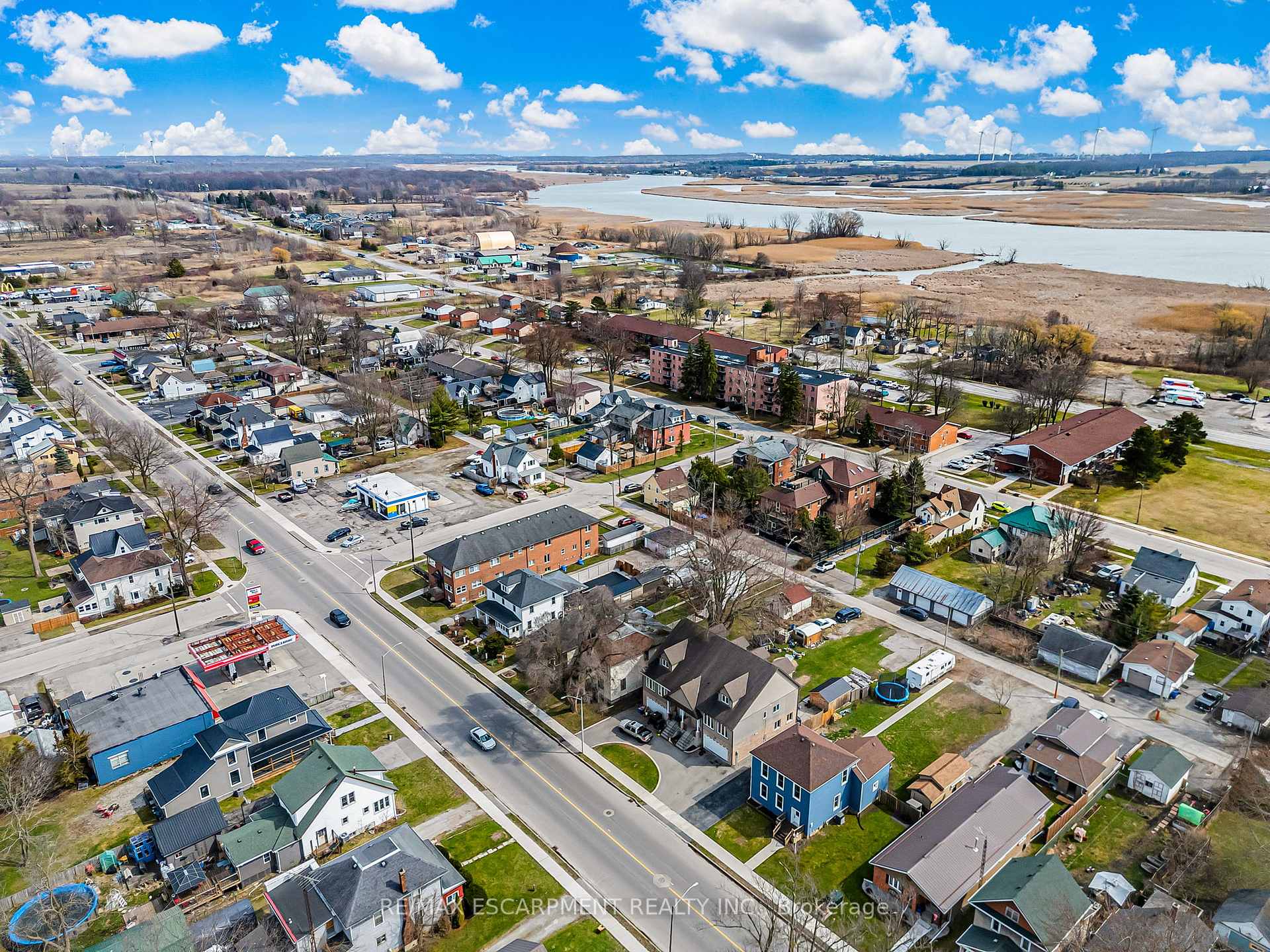 Photo 40 of 424 Broad Street E, Haldimand, Dunnville — HOMEH