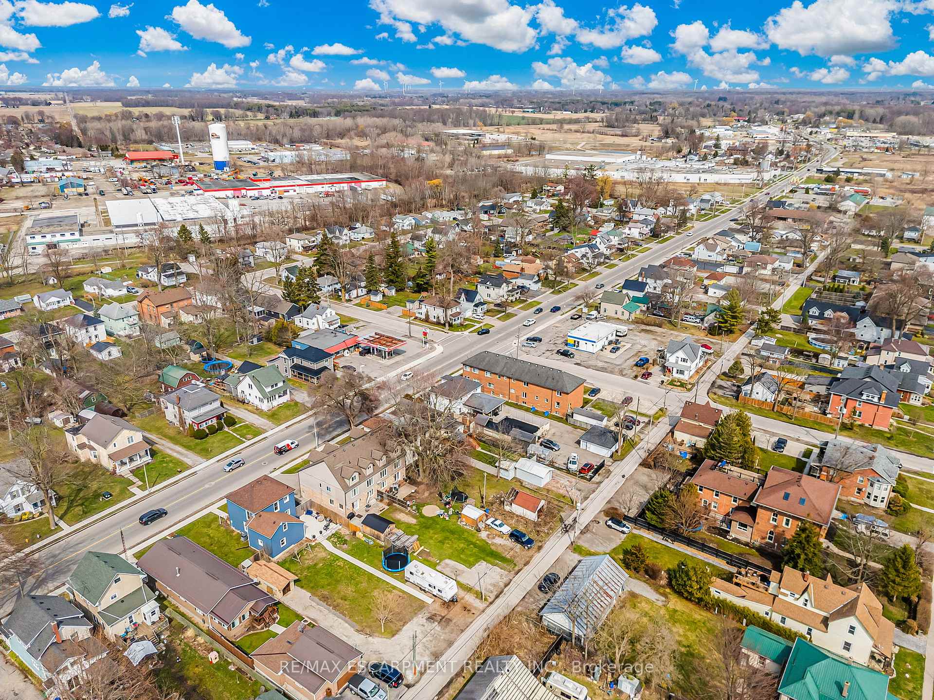 Photo 44 of 424 Broad Street E, Haldimand, Dunnville — HOMEH
