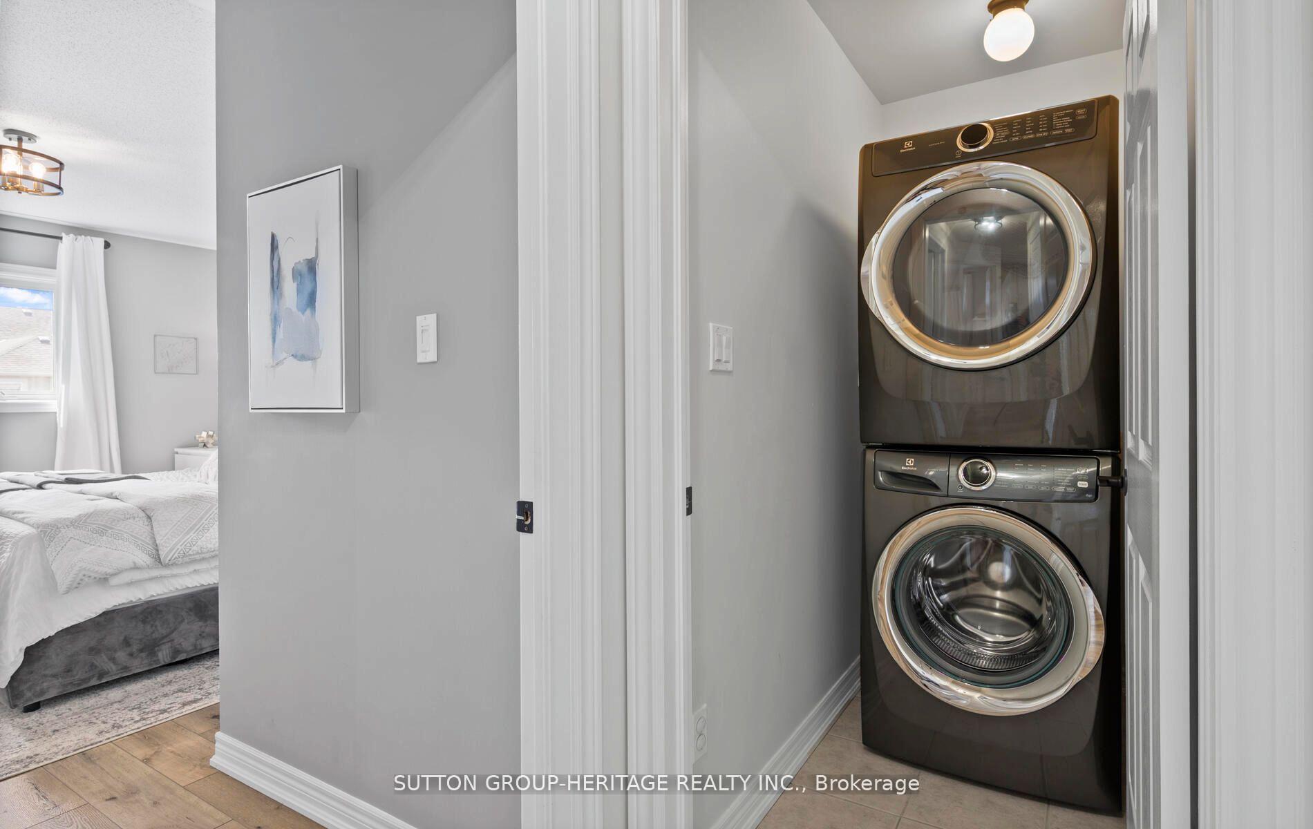 Photo 24 of 78 Barchester Crescent, Whitby, Brooklin — HOMEH