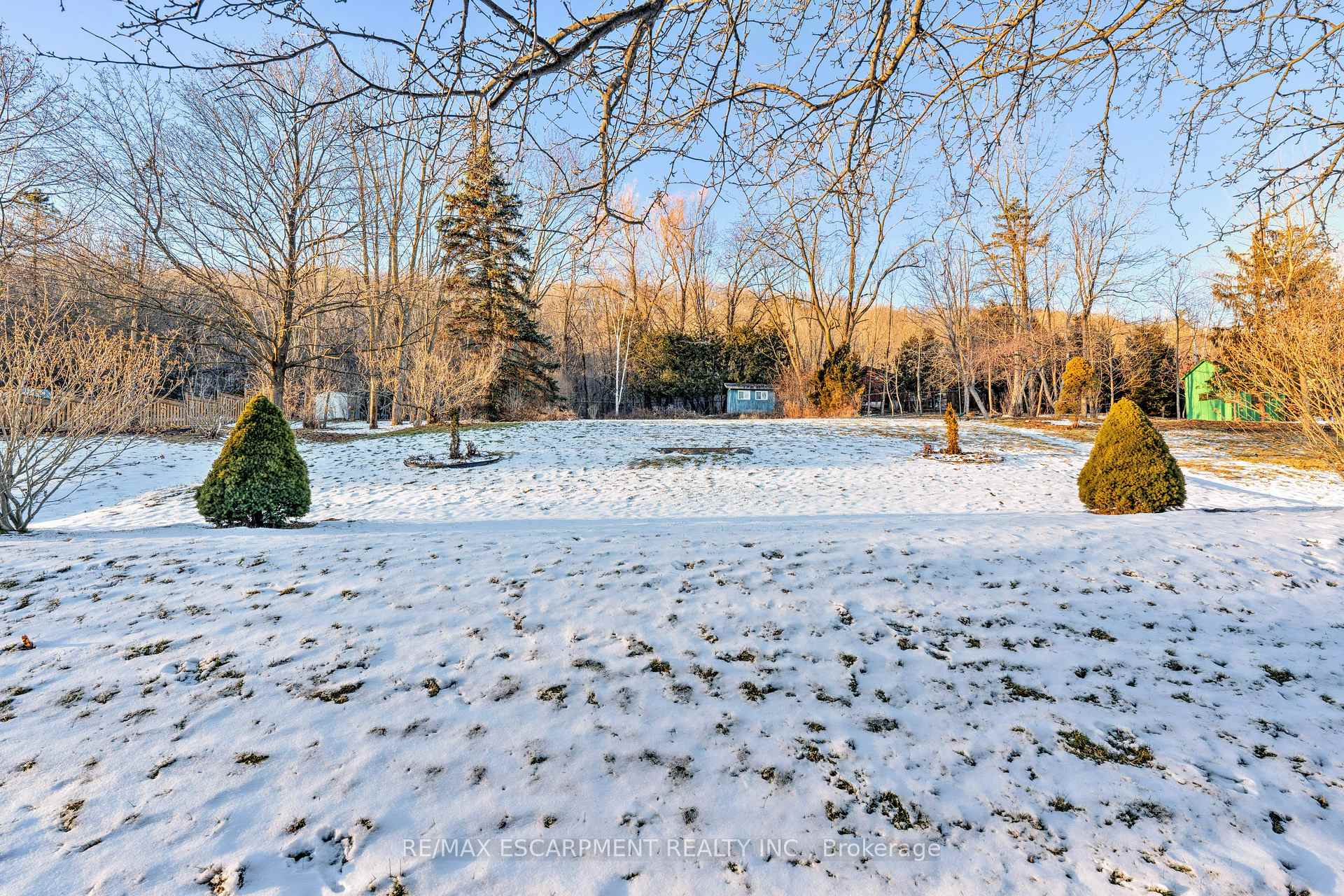 Photo 6 of 77 Watson's Lane, Hamilton, Dundas — HOMEH