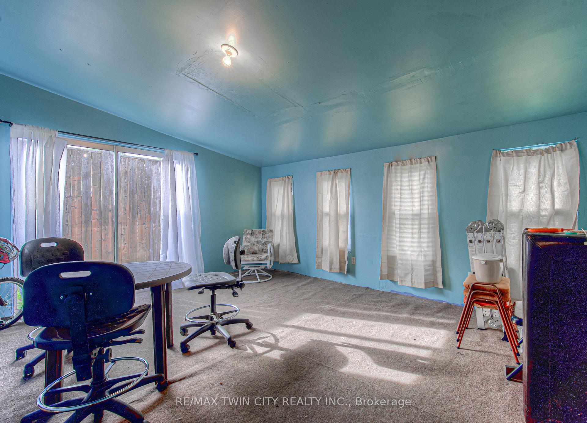 Photo 18 of 146 Wilson Avenue, Kitchener — HOMEH