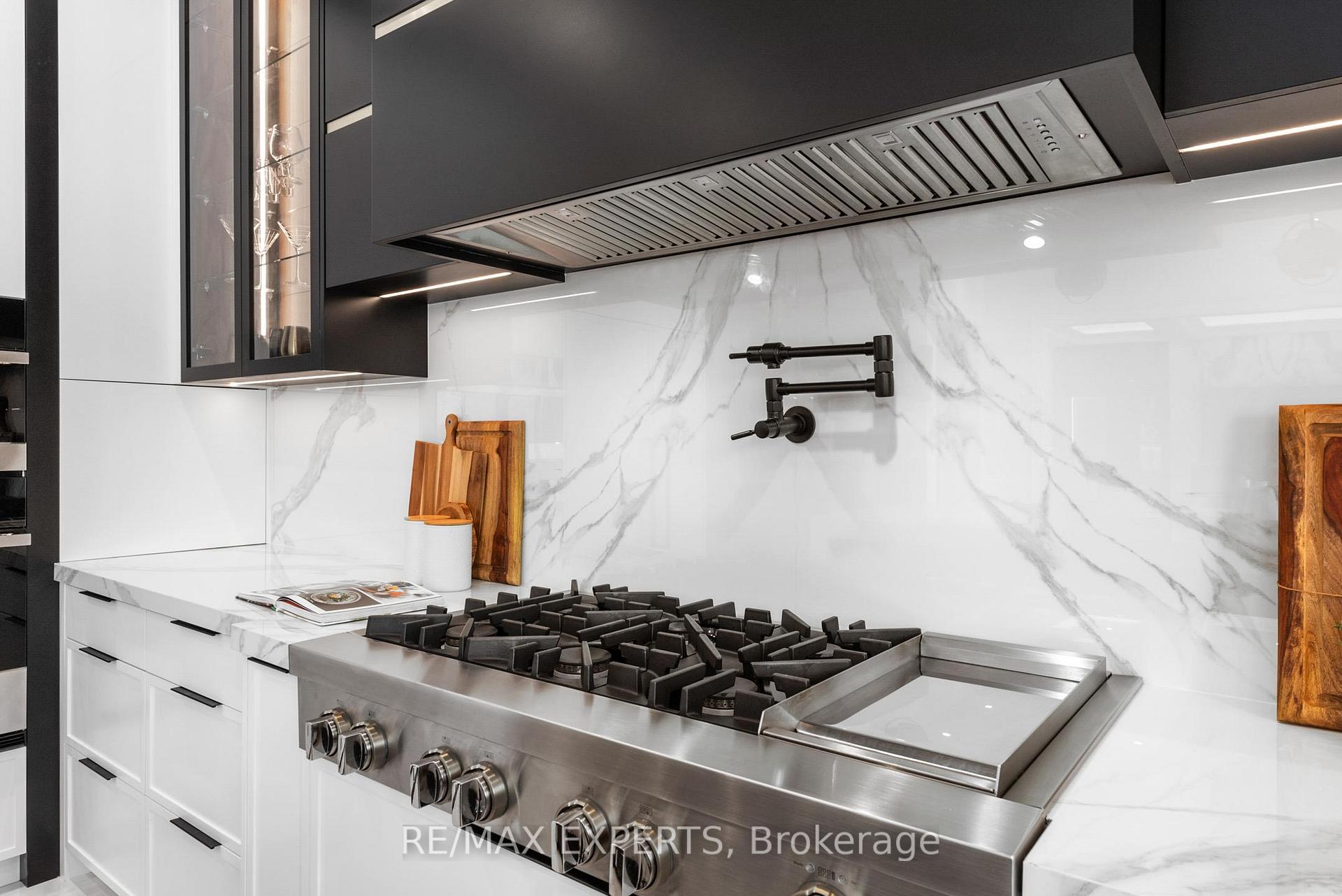Photo 12 of 15 Seraville Street, Vaughan, Vellore Village — HOMEH