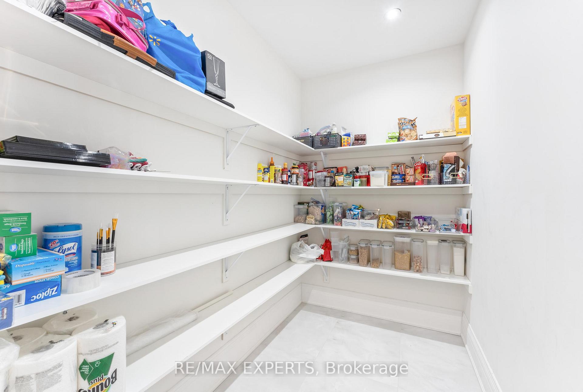 Photo 21 of 15 Seraville Street, Vaughan, Vellore Village — HOMEH