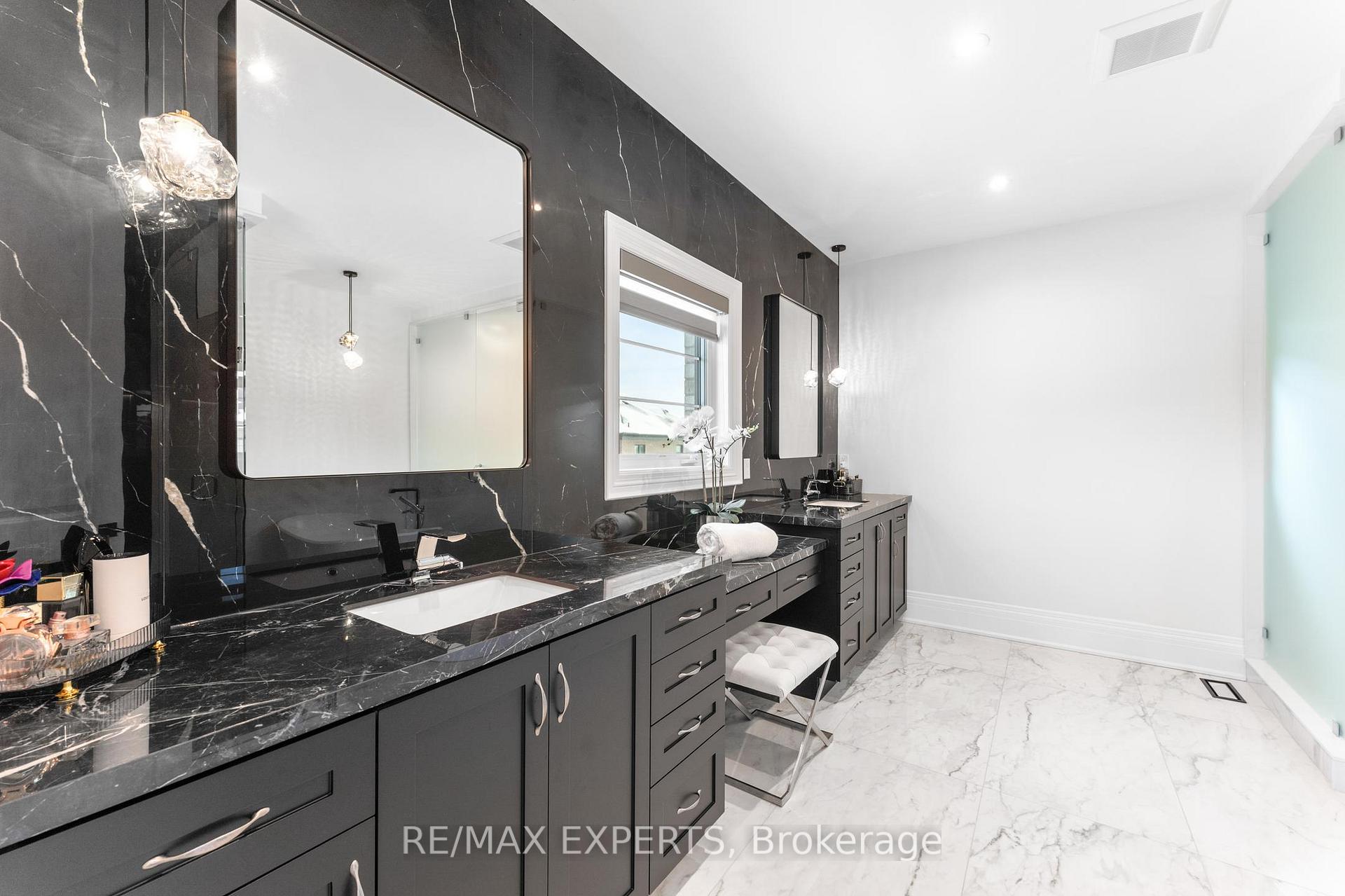 Photo 37 of 15 Seraville Street, Vaughan, Vellore Village — HOMEH