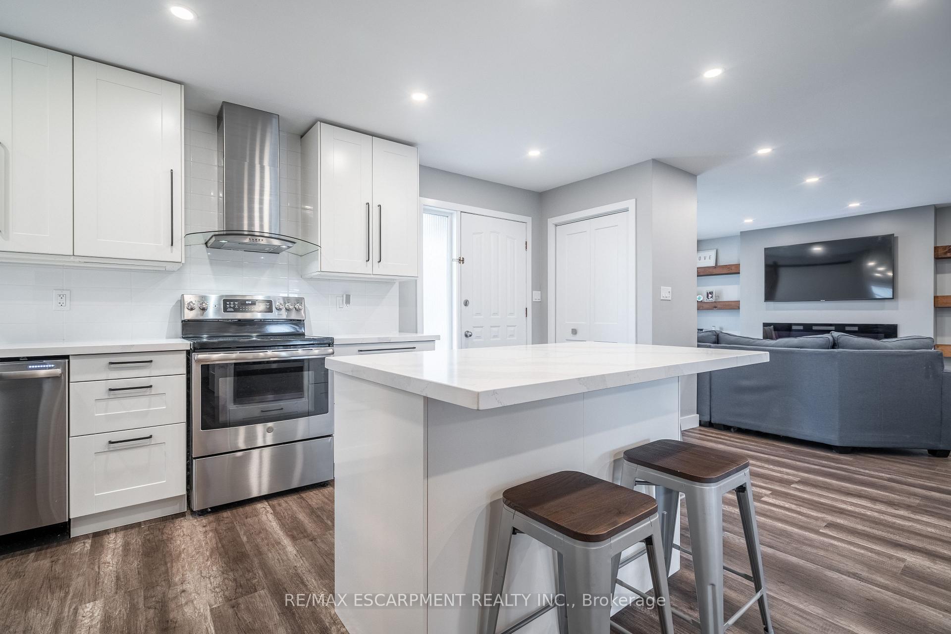 Photo 10 of 78 Raleigh Street, Hamilton, Quinndale — HOMEH
