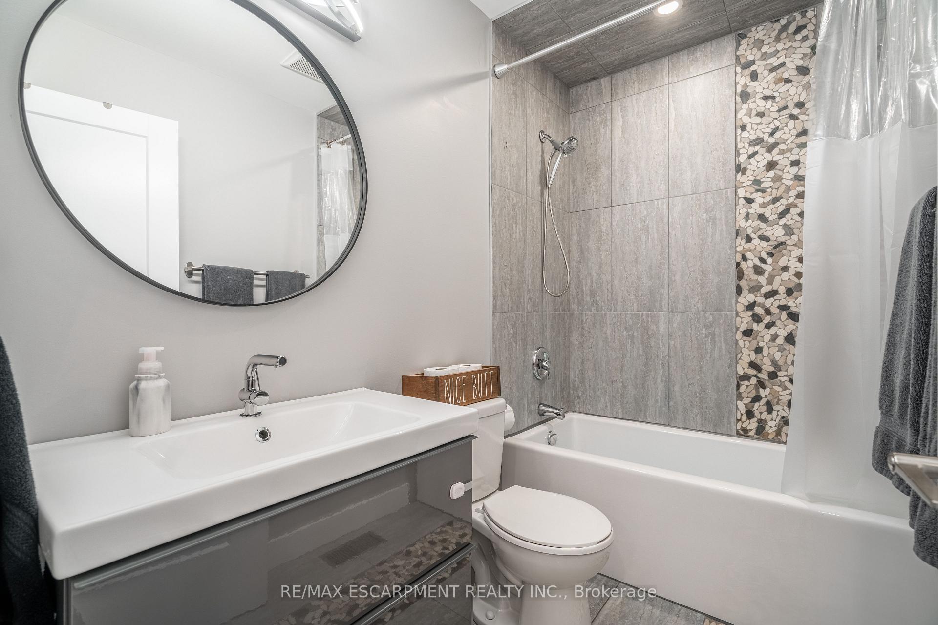 Photo 23 of 78 Raleigh Street, Hamilton, Quinndale — HOMEH