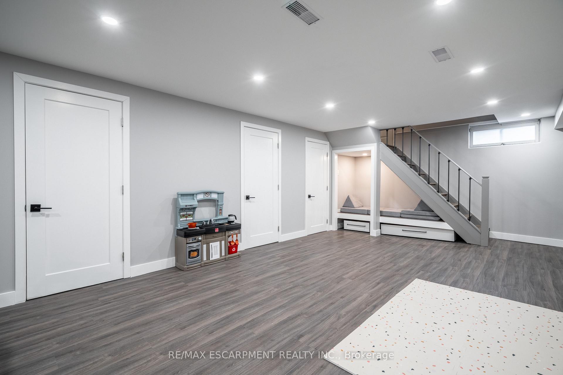 Photo 25 of 78 Raleigh Street, Hamilton, Quinndale — HOMEH