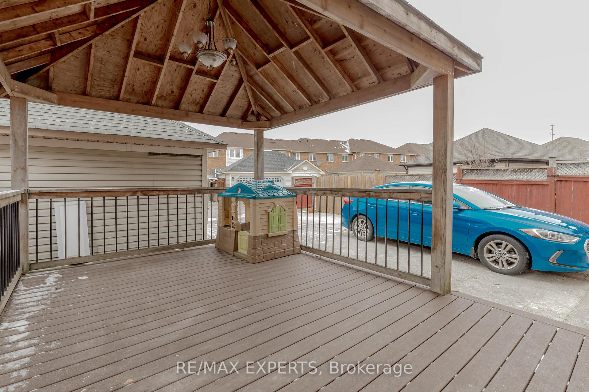 Photo 29 of 213 Equator Crescent, Vaughan, Vellore Village — HOMEH